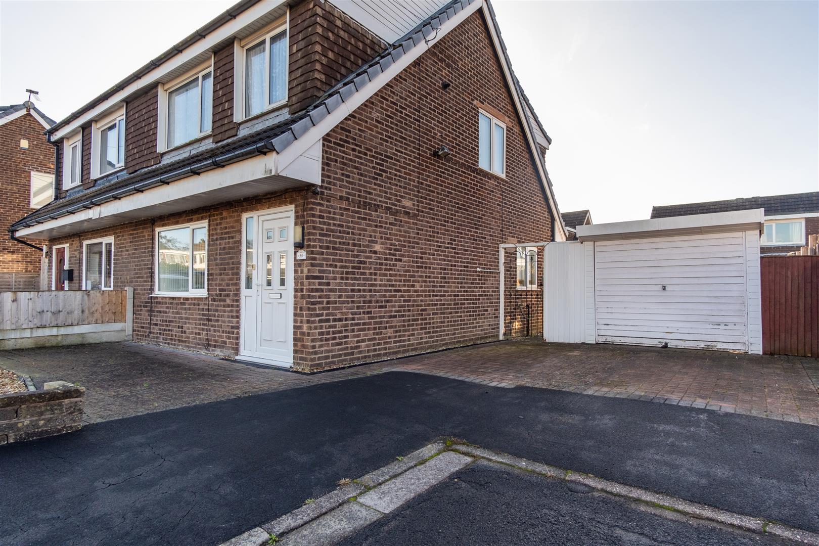 Hunters Road, Leyland